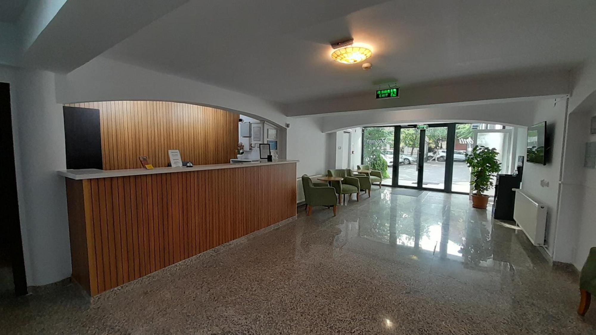 Hotel Visconti Militari Bukurešť Exteriér fotografie